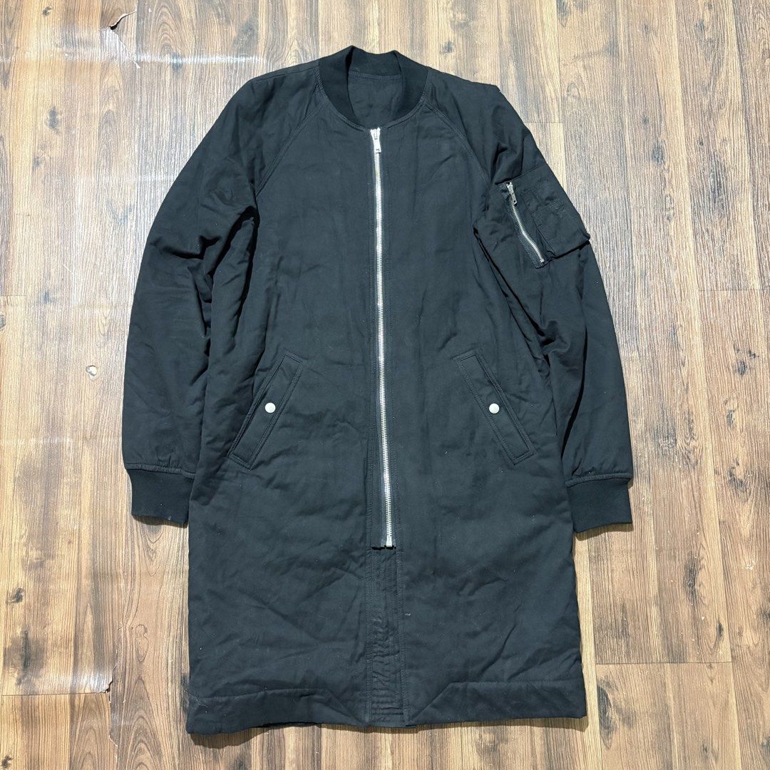 Rick Owens black Long MA-1 bomber Coat (Category: Luxury Apparel) located in Cabanatuan. Submitted by elijahthriftv2 (Listing ID 1452369465, Image 2). Description: Width 22.5 Lenght 40 No issue .