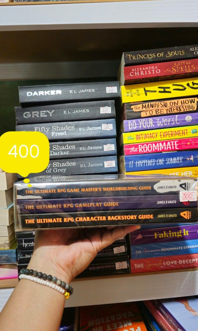 RPG GUIDE BOXED SET (Category: Storybooks) located in Manila. Submitted by maria.greys017 (Listing ID 1452377665, Image 1). Description: 📚✨ AVAILABLE AFFORDABLE BOXSET FOR SALE! ✨📚 Looking for your next obsession without breaking the bank? 👀💖 Grab your favorite BookTok-famous, bestselling, and highly loved titles at AFFORDABLE PRICES! 💸📖 🤍 Book Condition: ✨ Brand New and Sealed/Brand New Condi-Resealed 💬 Comment MINE + Book Title to reser