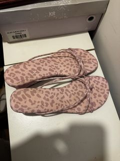 （分類：）位於 。 由 jessicamos 提交（商品編號 1452359266，圖片 1）。簡介： 。