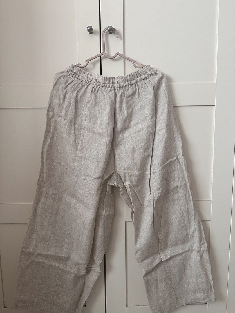 Sculptor Linen Pants in Ecru (Category: Bottoms) located in Johor Bahru. Submitted by naqiatulameeraa (Listing ID 1452393431, Image 2). Description: Condition: Brand new with tags Reason to sell: Double check out .