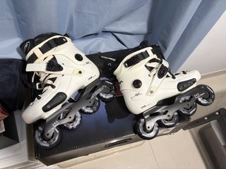 （分類：）位於 。 由 austiniul92 提交（商品編號 1452458711，圖片 1）。簡介： 。