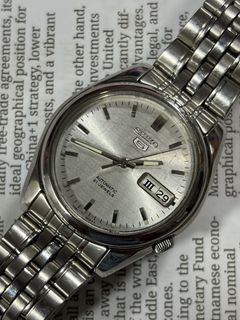 (Category: ) located in . Submitted by tugwatches (Listing ID 1452497903, Image 1). Description: .