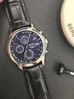 (Category: ) located in . Submitted by vintagewatches39 (Listing ID 1451641937, Image 1). Description: .