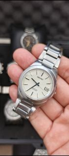 (Category: ) located in . Submitted by fendi1869 (Listing ID 1452416608, Image 1). Description: .