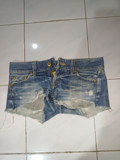 (Kategori: ) berada di . Dikirim oleh cherrycheryl_preloved (ID iklan 1452439091, Gambar 1). Deskripsi: .