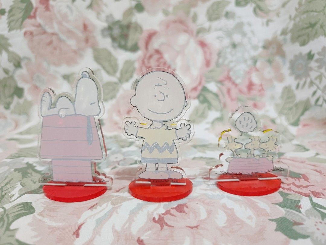 Snoopy Acrylic Figures Set (Category: Character Goods) located in Binan City. Submitted by mayjhe (Listing ID 1452443952, Image 2). Description: 💛 For Sale 💛 🌸 Snoopy 🍀 Acrylic Figures 📍 Condition: Good 💰 Price is ₱ 350.00 👉 Other details posted 🇵🇭 Location Biñan Laguna 🛵 Courier J& T and Lalamove 📋 Shipping by schedule 📍 NO COD & COP 📌 All items are carefully packed and labeled with Fragile stickers for breakable goods. However, onc