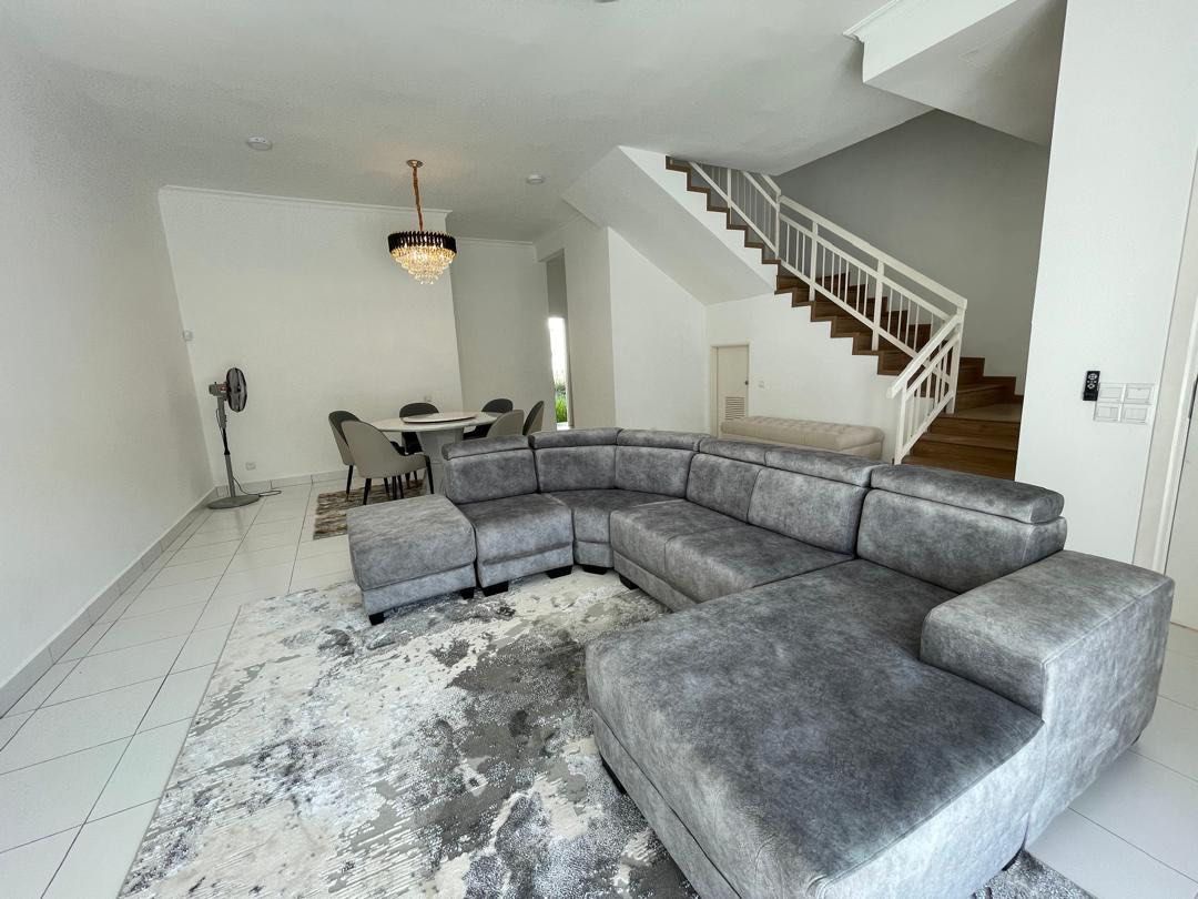 Sofa C Shape (Category: Sofas) located in Subang Jaya. Submitted by irfanzafri (Listing ID 1452479796, Image 1). Description: .