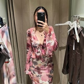 (Kategori: ) berada di . Dikirim oleh femmeessence (ID iklan 1452385850, Gambar 1). Deskripsi: .