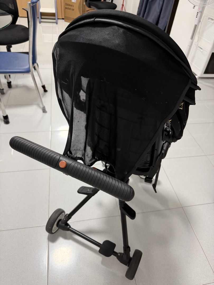 Stroller (Category: Strollers) located in Singapore. Submitted by shaonv (Listing ID 1452455865, Image 3). Description: Baby grow up already..