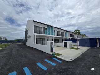 (Category: ) located in . Submitted by mudah606646 (Listing ID 1449937324, Image 1). Description: .