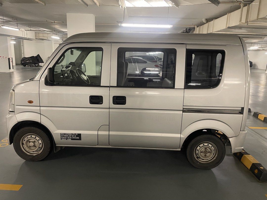 Suzuki Every Every 660 Auto (Category: Used Commercial Vehicles for Sale) located in Singapore. Submitted by griso (Listing ID 1452323856, Image 3). Description: Good and original condition Clean and neat Exclude GH555R Interested please call 97713161 . Thanks .