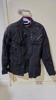(Category: ) located in . Submitted by YourUncle (Listing ID 1452487187, Image 1). Description: .