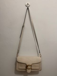 (Kategori: ) berada di . Dikirim oleh caracha_shop (ID iklan 1452339070, Gambar 1). Deskripsi: .