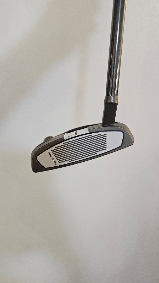 TaylorMade Spider Tour Putter T3 (Category: Golf) located in Caloocan City. Submitted by addeymary167475 (Listing ID 1452403574, Image 3). Description: - TaylorMade Spider Tour Putter (Model T3) - Features Pure Roll technology for enhanced roll - Equipped with a Golf Pride grip - Ideal for improving your putting game - Sold as is.
