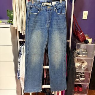 (Category: ) located in . Submitted by presarang_ (Listing ID 1446644735, Image 1). Description: .