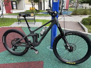 (Category: ) located in . Submitted by aver.industries (Listing ID 1450595139, Image 1). Description: .