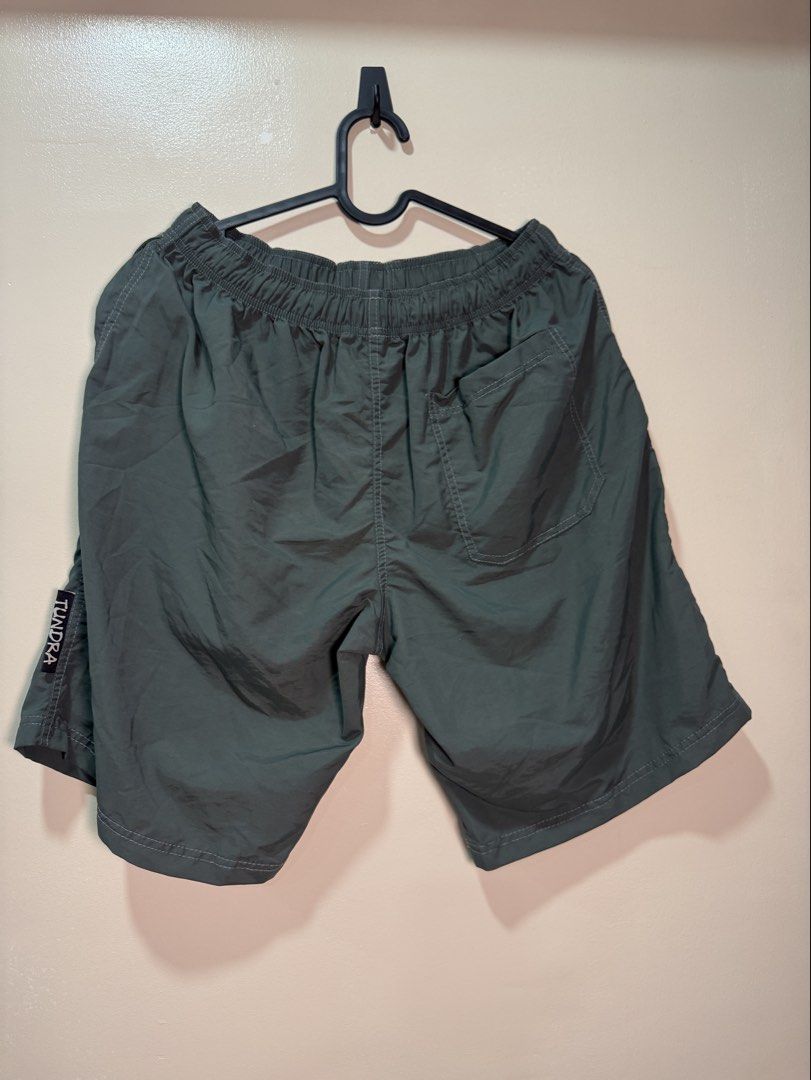 tundra board shorts (Category: Swim Trunks & Board Shorts) located in Quezon City. Submitted by fashionifywardrobe8899 (Listing ID 1452366374, Image 2). Description: .