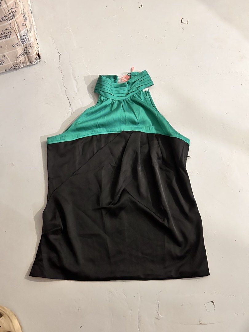 Turtle Neck Halter Top Turquiose and Black (Category: Blouses) located in Pinamalayan. Submitted by _dragonfly (Listing ID 1452444433, Image 1). Description: Can fit size S - M.
