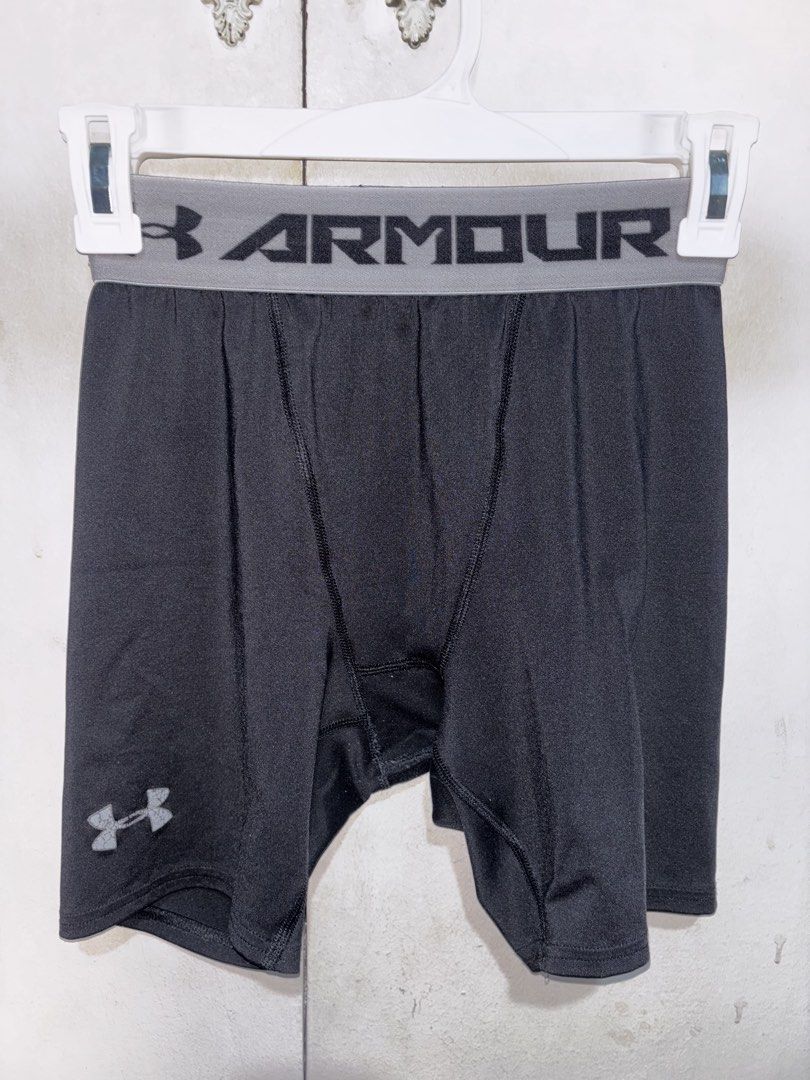 Under Armour HeatGear Compression Shorts (BLACK) (Category: Activewear) located in Pasig City. Submitted by timmybatoon (Listing ID 1452348594, Image 1). Description: Under Armour HeatGear Compression Shorts (BLACK) Size on tag: S Dimensions: 26-32inW x 15inL Price: 600 .