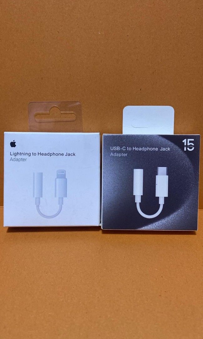Usb-c to headphone jack adapter (Category: Headphones & Headsets) located in Manila. Submitted by milasgadgetph (Listing ID 1452327306, Image 1). Description: .