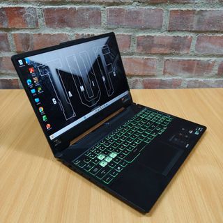 (Category: ) located in . Submitted by hw.techpc (Listing ID 1452414731, Image 1). Description: .