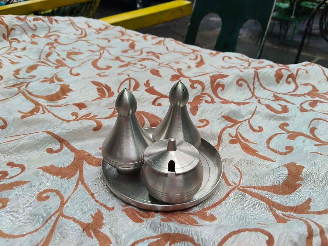Vintage Pewter Spice Set with Tray (Category: Other Kitchenware & Tableware) located in Caloocan City. Submitted by kaymatias (Listing ID 1442613508, Image 1). Description: - Vintage pewter spice set - Includes tray and 3 containers - Two containers with pointed tops (ideal for salt & pepper) - One container with lid and spoon slot (great for sugar or other condiments) take all for 600pesos.