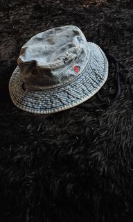 (Category: ) located in . Submitted by arrrrtt (Listing ID 1452409695, Image 1). Description: .