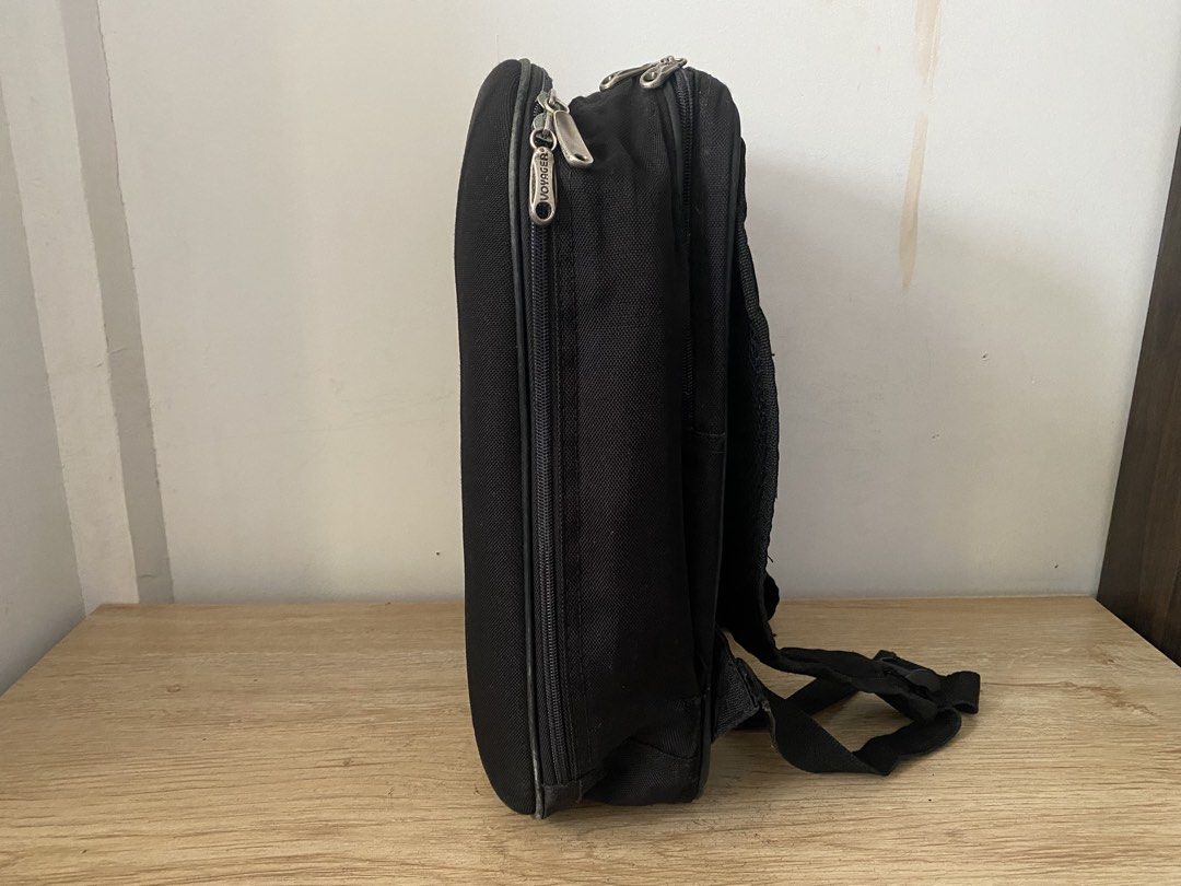 Voyager Black Backpack (Category: Backpacks) located in General Trias. Submitted by cheymd (Listing ID 1452431217, Image 2). Description: Black Voyager backpack From Philippine Airlines Zippers still work Main issue: One strap is broken, but repairable.