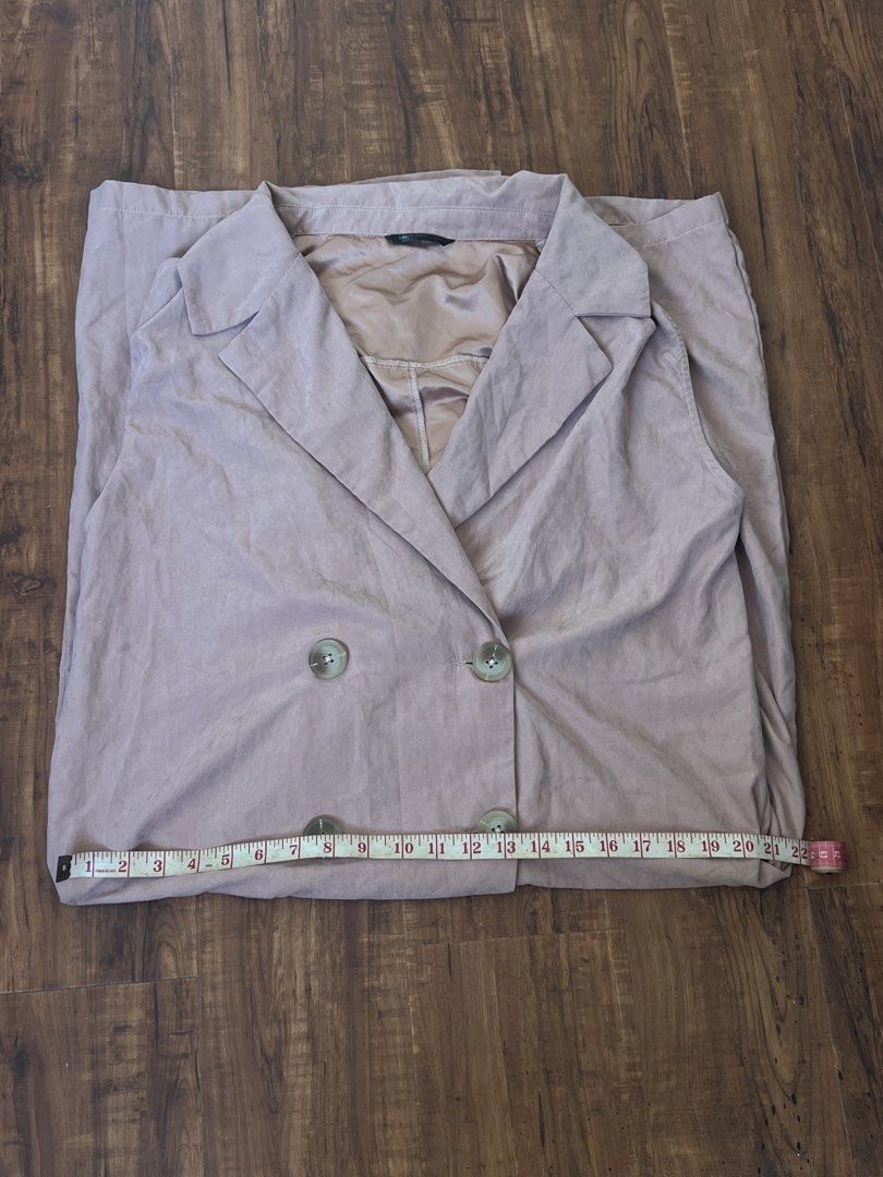 womens shein pink full coat (Category: Coats, Jackets and Outerwear) located in Bulacan. Submitted by _byndgrmnts (Listing ID 1452321843, Image 3). Description: Dm for more details mga bro -No issues and authentic shein -price is with sf na.