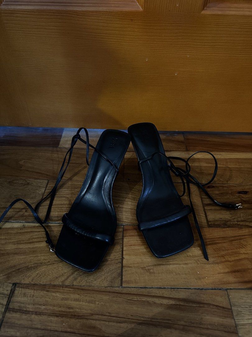 ZARA Black Square Toe Lace-Up Heels Size 39 (Category: Heels) located in Quezon City. Submitted by luxenstuff (Listing ID 1452364996, Image 3). Description: - ZARA black strappy heels - Size 39 - Chic square toe design - Delicate ankle ties - Moderate heel height - Versatile for any outfit.