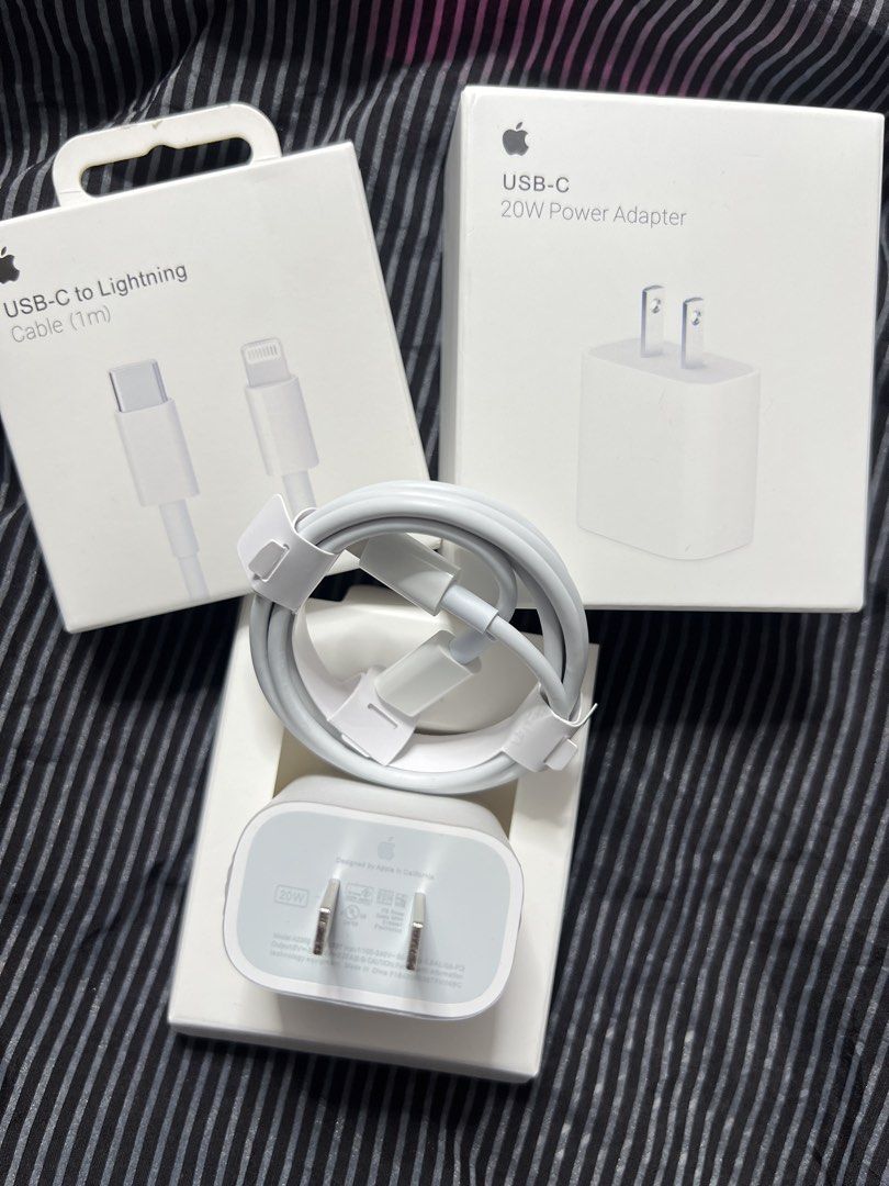 20W iPhone 11/12/13/14 Promax Lightning (Category: Chargers & Cables) located in Manila. Submitted by as_onlineshop11 (Listing ID 1452689082, Image 1). Description: .