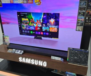（分類：）位於 。 由 i.love.4k.tv 提交（商品編號 1447676702，圖片 1）。簡介： 。