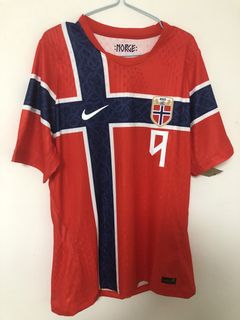 （分類：）位於 。 由 ultimatejerseys 提交（商品編號 1452651889，圖片 1）。簡介： 。