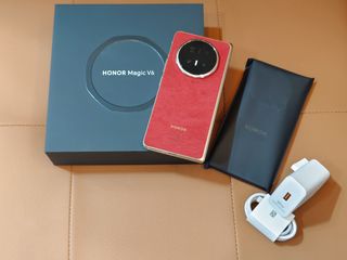 （分類：）位於 。 由 yatfungf98 提交（商品編號 1450638497，圖片 1）。簡介： 。