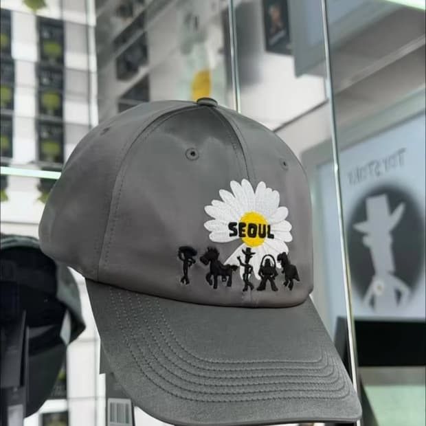 實物超靚🥺cap帽🇰🇷PEACEMINUSONE x Toy Story GD gdragon 三眼仔g