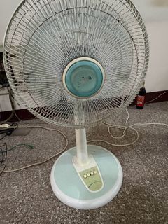 由 771006 (刊登 ID 1452560480，圖片 1) 提交，位於 的 (類別：)，說明：。