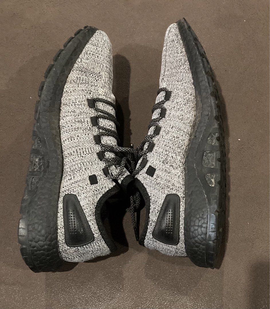 Adidas PureBOOST (Category: Sneakers) located in Pulilan. Submitted by aneth11983 (Listing ID 1452624083, Image 3). Description: Adidas Pure Boost All terrain Men’s Running shoes US10 1/2 | UK10 ₱2500 nego + sf/df Will accept iffer after the payment is done. G c a s h payment. Payment first basis 📍Pulilan, Bulacan.
