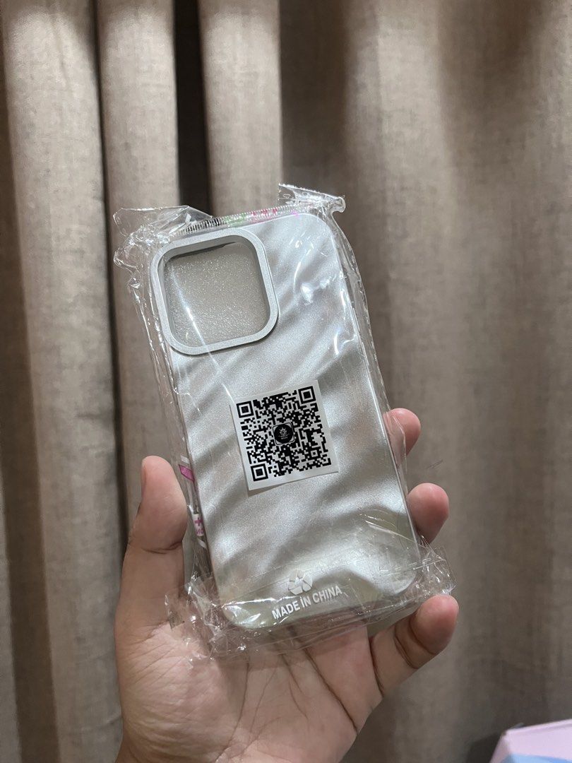 Apple iPhone 13 Pro phone mobile case (Category: Cases & Sleeves) located in Quezon City. Submitted by pasabuyshopmnl (Listing ID 1452639651, Image 2). Description: Mix of brand new and used Selling per piece or take all 50 (13 pcs) I can send close-up and actual photos for proof.