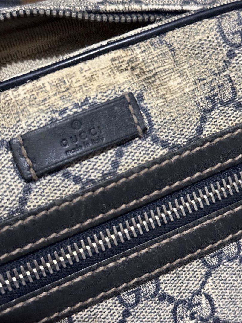 Authentic Gucci Sling bag (Category: Sling Bags) located in Manila. Submitted by reg08 (Listing ID 1452620186, Image 2). Description: Project bag.