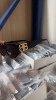 (Category: ) located in . Submitted by sg_vela_professional_seller (Listing ID 1452588887, Image 1). Description: .