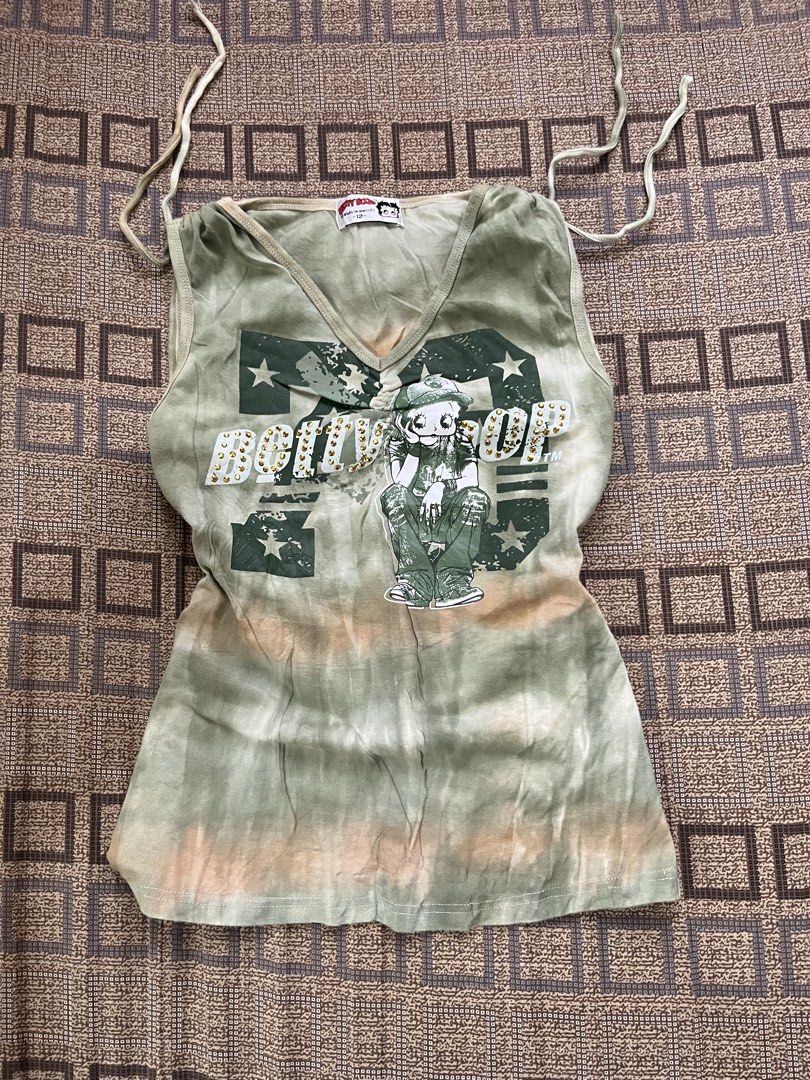 Betty Boop (Category: Blouses) located in Davao. Submitted by rel18 (Listing ID 1452528025, Image 1). Description: Betty Boop Small - XSmall Excellent .