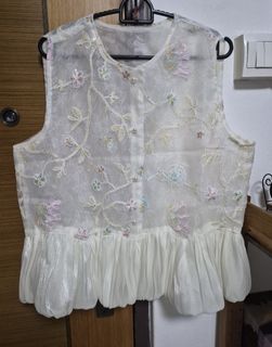 (Category: ) located in . Submitted by chic_runway (Listing ID 1452656479, Image 1). Description: .