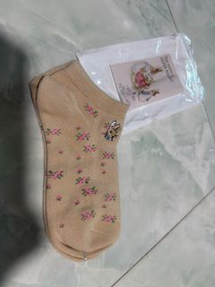 (Category: ) located in . Submitted by lovescarf8 (Listing ID 1452578456, Image 1). Description: .
