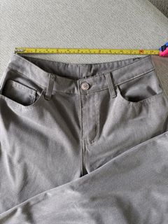(Category: ) located in . Submitted by round-about (Listing ID 1452541109, Image 1). Description: .
