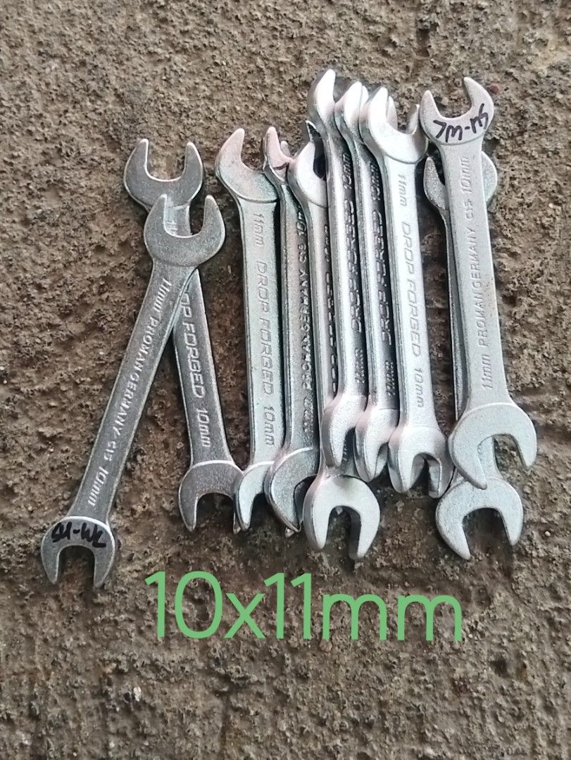 BUY 1 TAKE 1 - Assorted Hand Tools (Category: Construction Tools & Equipment) located in Iloilo. Submitted by pinspirewitha (Listing ID 1452510031, Image 2). Description: ⏰ LAST CALL — HARDWARE CLOSEOUT! ⏰ Shop is closed, stock MUST go — this is your final chance! 😱 🔥 BUY 1, TAKE 1 — ONLY ₱100 🔥 Pick any 2 of your choic ⚠️ NO RESTOCK. Once these are sold, they're GONE for good. ⚠️ First to message, first to grab — no reservations without confi