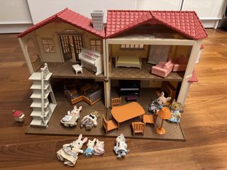 (Category: ) located in . Submitted by michka90 (Listing ID 1452599672, Image 1). Description: .