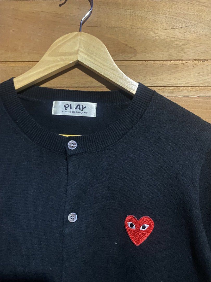 Cardigan play (Category: Coats, Jackets and Outerwear) located in Manila. Submitted by sixbysix (Listing ID 1452627589, Image 3). Description: Dimes 21x26 (size Small) Condition 10/10 Color rate 9.8/10 Issue/none .
