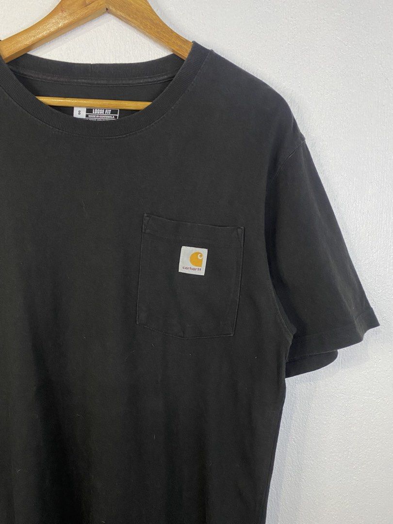 Carhartt K87 T Shirt (Category: Tshirts & Polo Shirts ) located in Bacolod City. Submitted by hayymeeh.finds (Listing ID 1452580808, Image 2). Description: (Authentic) Carhartt K87 -Black Size: Small on tag Measurements: Width: 21.5" | Length: 28.5" Condition: excellent condition, no issues, 9.3/10 color rate Price: ₱880 📍 Location: Bacolod City 🚚 Shipping: (J&T / Meet-up if available) 💳 Payment: (GCash / Cash / Bank Transfer) ⚠️ DISCLAIMERS: 