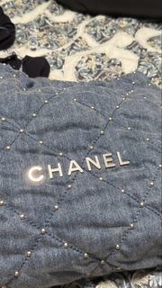 （分類：）位於 。 由 preloved_owned 提交（商品編號 1452632692，圖片 1）。簡介： 。