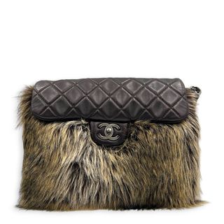 (Category: ) located in . Submitted by carousellluxury (Listing ID 1452399436, Image 1). Description: .